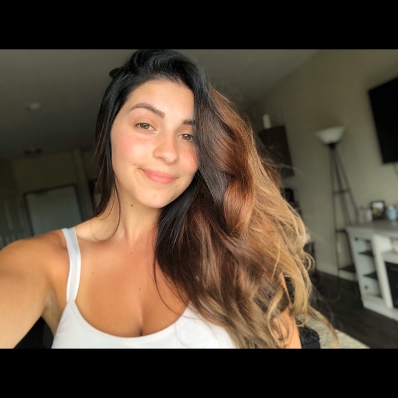 Meet your Posher, Jada - Picture 3 of 3